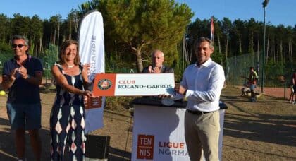 Jullouville TC - label Club Roland-Garros remis le 31 juillet 2018