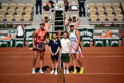 Elise Mertens, Anastasia Pavlyuchenkova, Roland-Garros 2023, Simple Dames, 1/8 de Finale, Photo : Remy Chautard / FFT